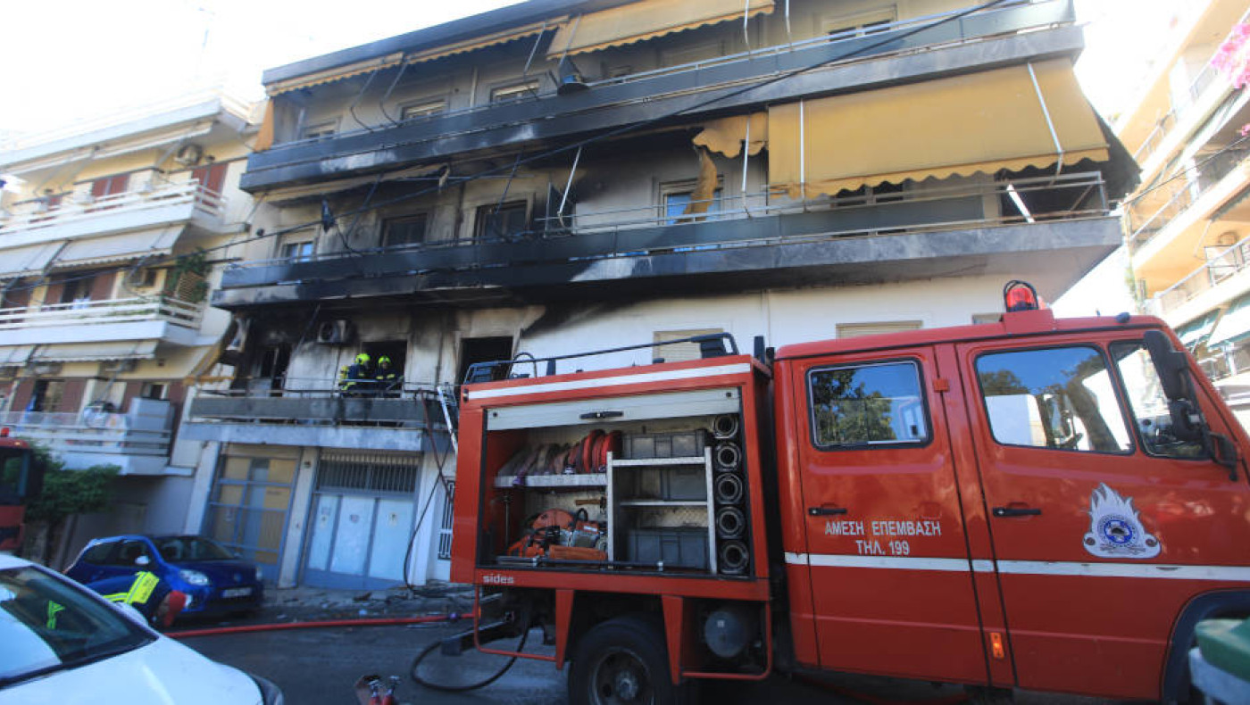 Αθήνα: Συνελήφθη ένοικος πολυκατοικίας για εμπρησμό - Είχε απειλήσει να βάλει φωτιά στο κτίριο
