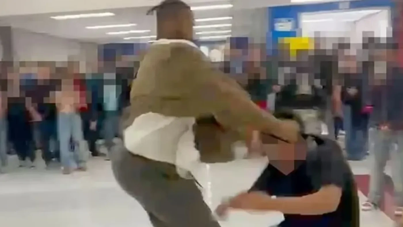 ΗΠΑ: Εκπαιδευτικός ξυλοκόπησε μαθητή που φέρεται να τον αποκάλεσε νέγρο