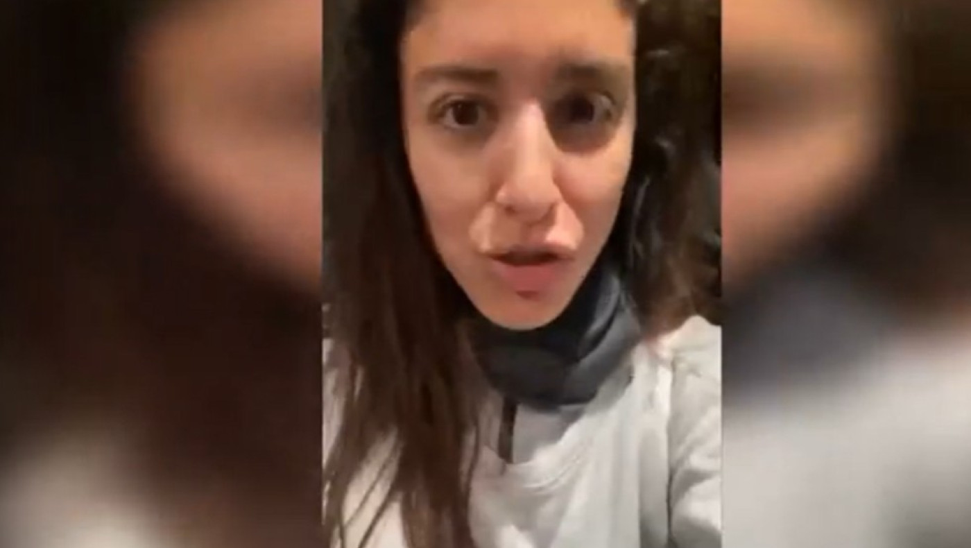 Σάττι: Πήγε καλεσμένη σε εκπομπή της ΕΡΤ και κλείστηκε στο... ασανσέρ της! (video)