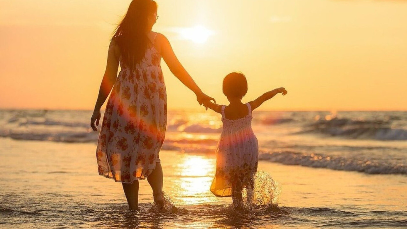 Γιορτή της Μητέρας: Κάθε πότε γιορτάζεται και πώς καθιερώθηκε στην Ελλάδα