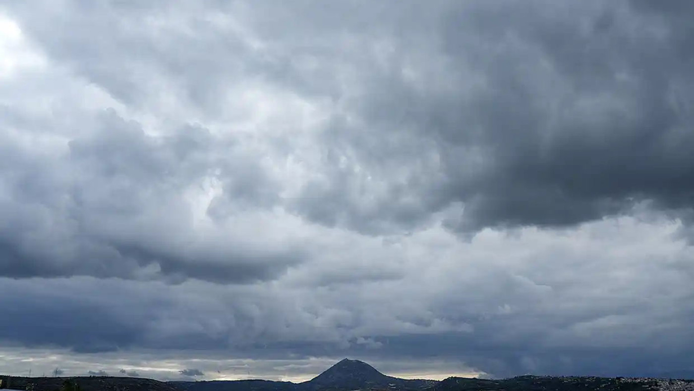 Καιρός: Συννεφιά σ’ όλη τη χώρα-Από πότε βελτιώνεται