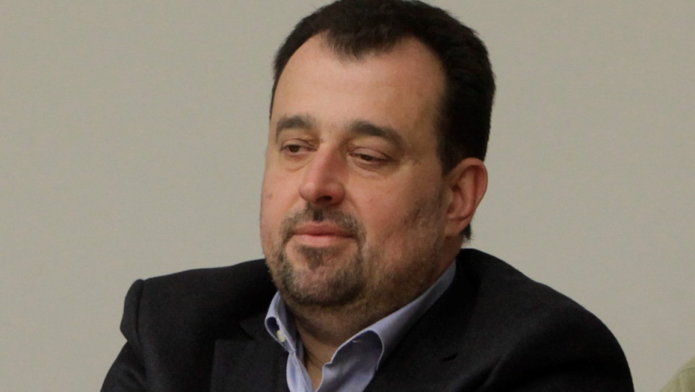 Σεραφείμ Κοτρώτσος: Η ευχή για τον Ολυμπιακό-«Αν και Παναθηναϊκός, θέλω να περάσει στον τελικό!» (vid)