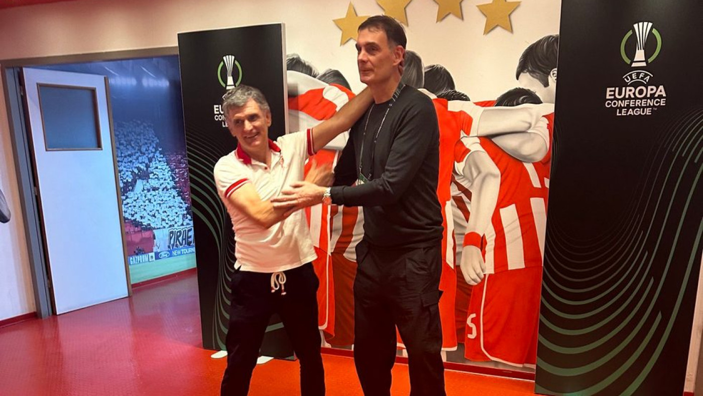 Ολυμπιακός: Αγκαλιά Μπαρτζώκα-Μεντιλίμπαρ μετά την πρόκριση