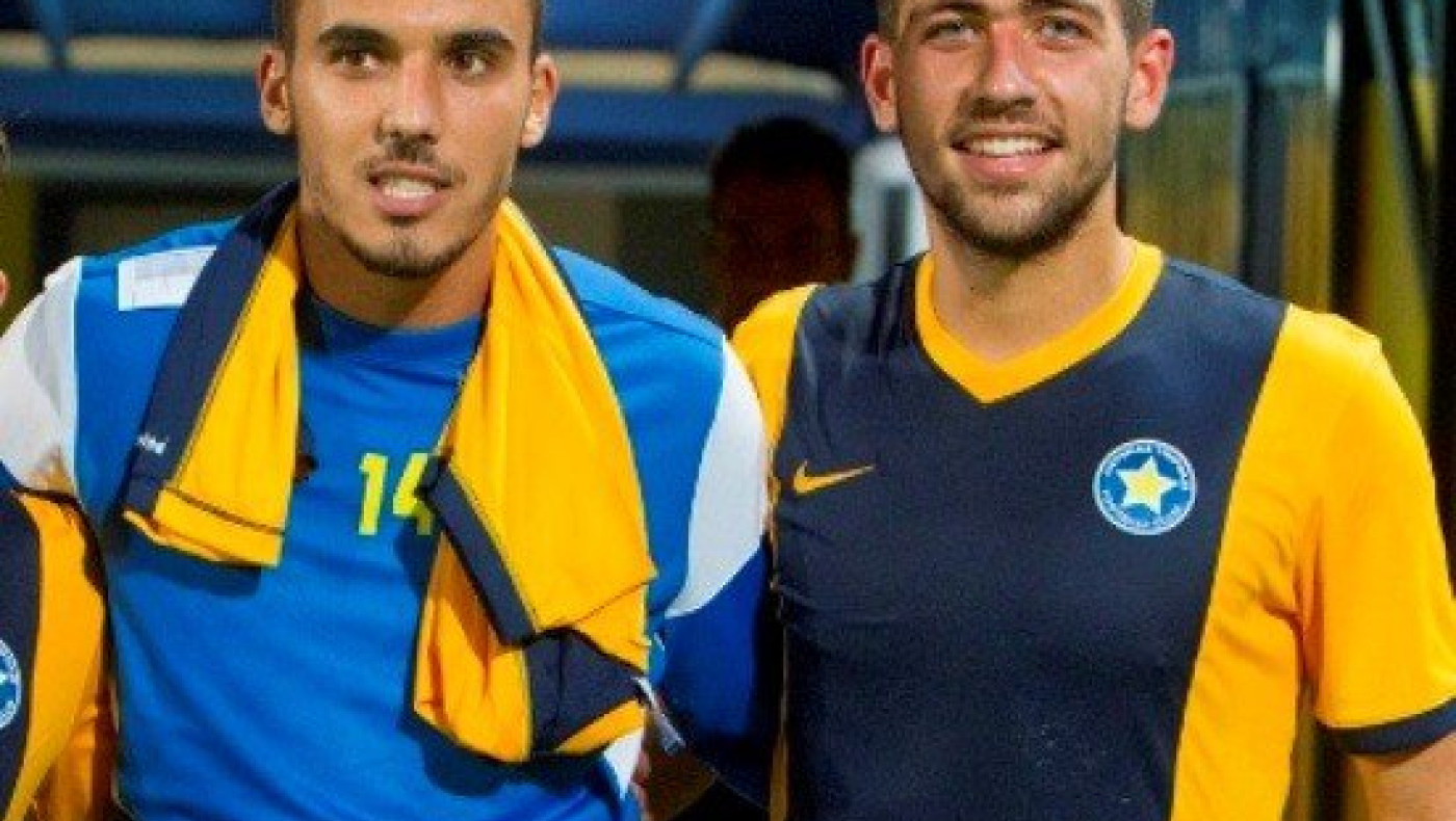 «Έδεσε» Κουρμπέλη, Μπακασέτα