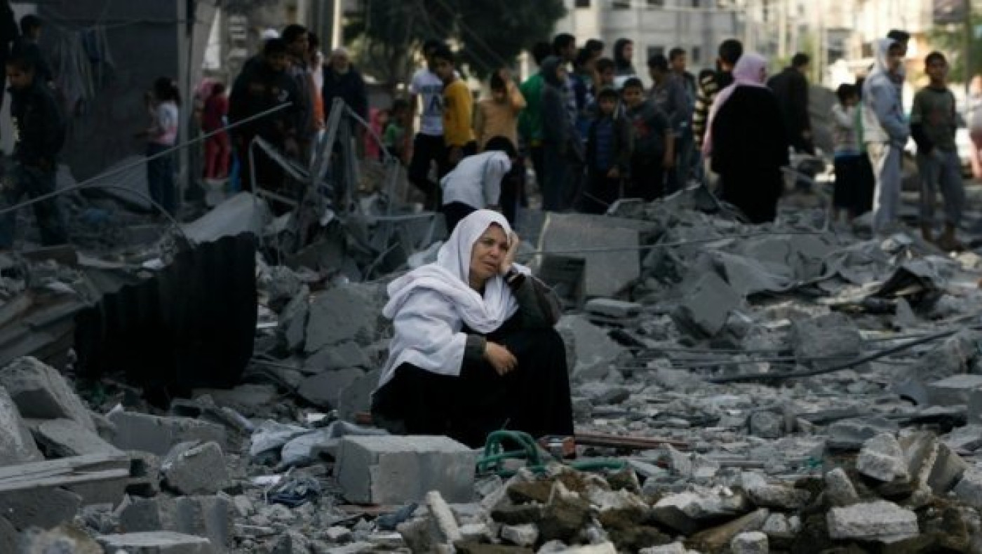 Διαδήλωση υπέρ Παλαιστίνης έξω από το γήπεδο του Αστέρα