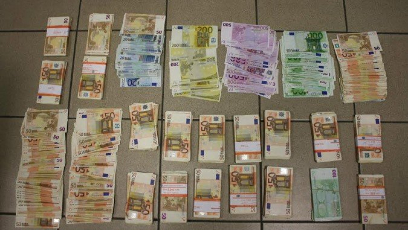 Θεσσαλονικιά έκλεψε 220.000 ευρώ από τον άνδρα της!
