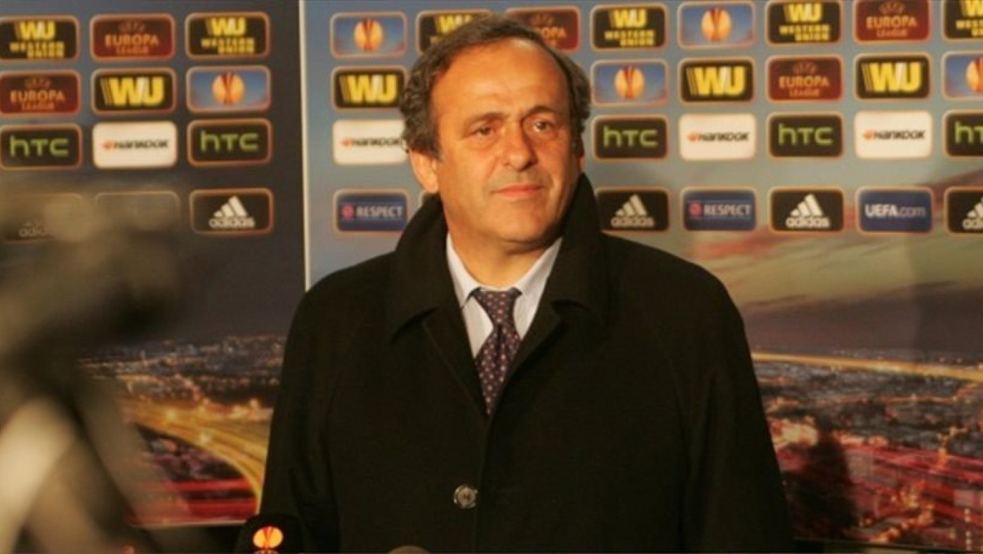 Μπουγελώθηκε και ο Πλατινί VIDEO)