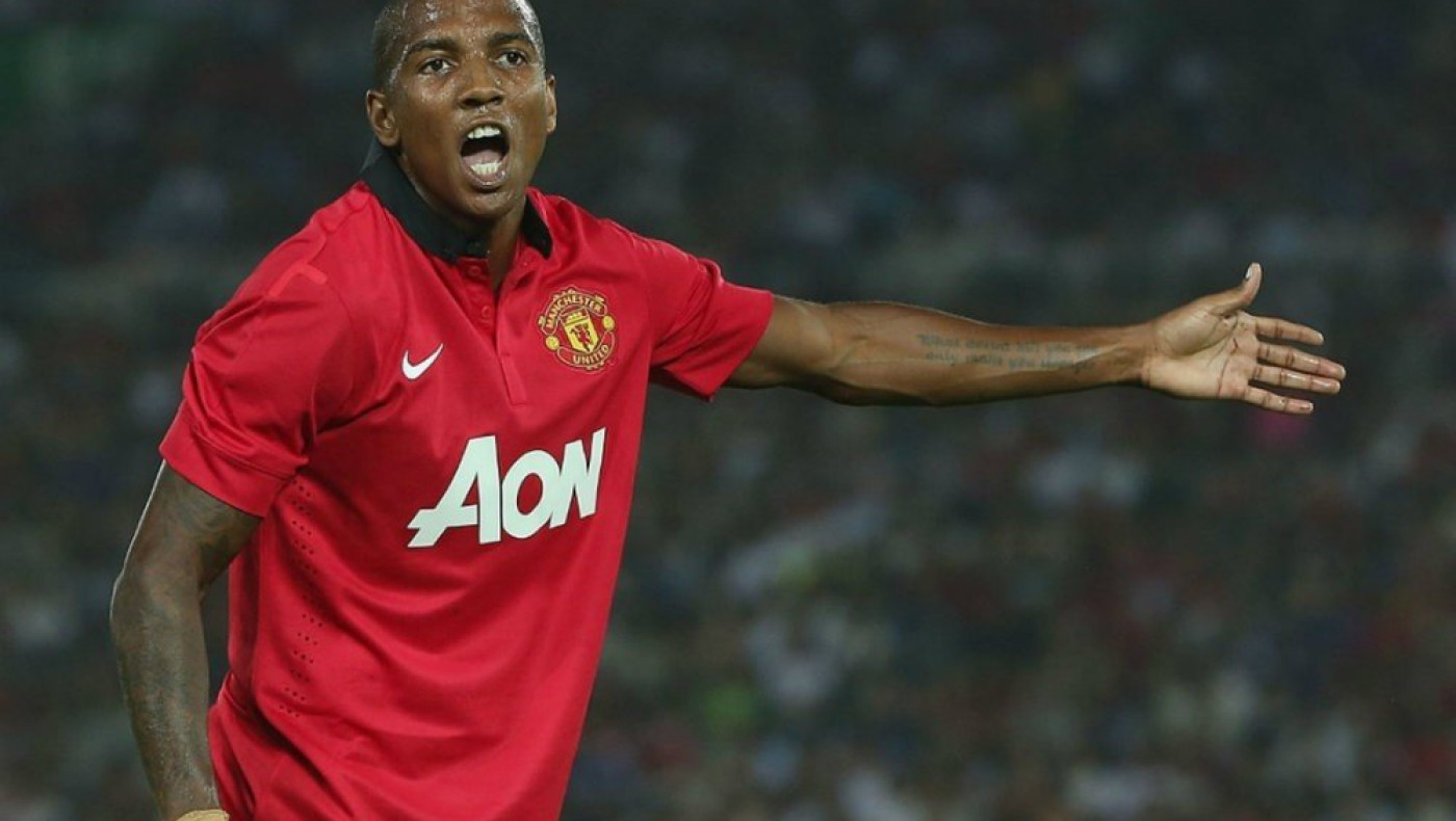 Κουτσουλιά στο στόμα του Γιανγκ (VIDEO)