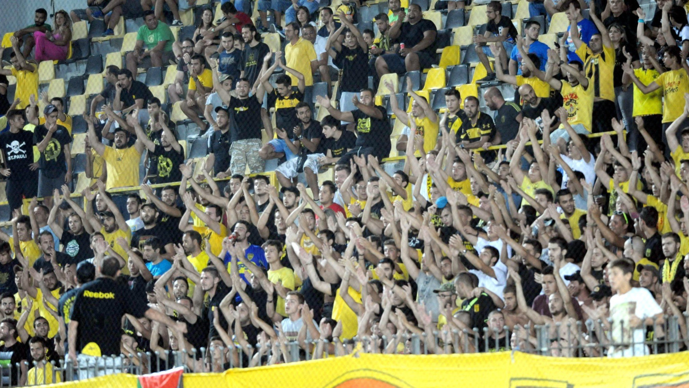 Καραμπέρης: «Κάποιος πρέπει να πληρώσει!»