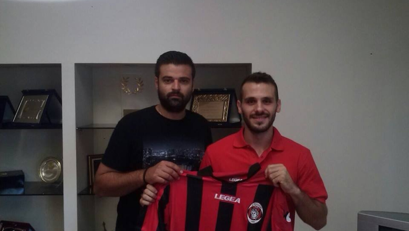 «Κοκκινόμαυροι» οι Παπαϊωάννου, Καράμπελας