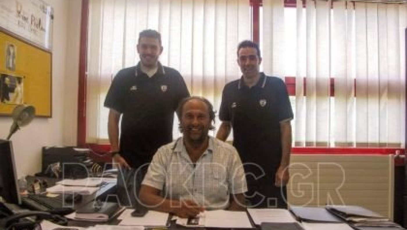 Ανανέωσαν Χαραλαμπίδης και Δέδας