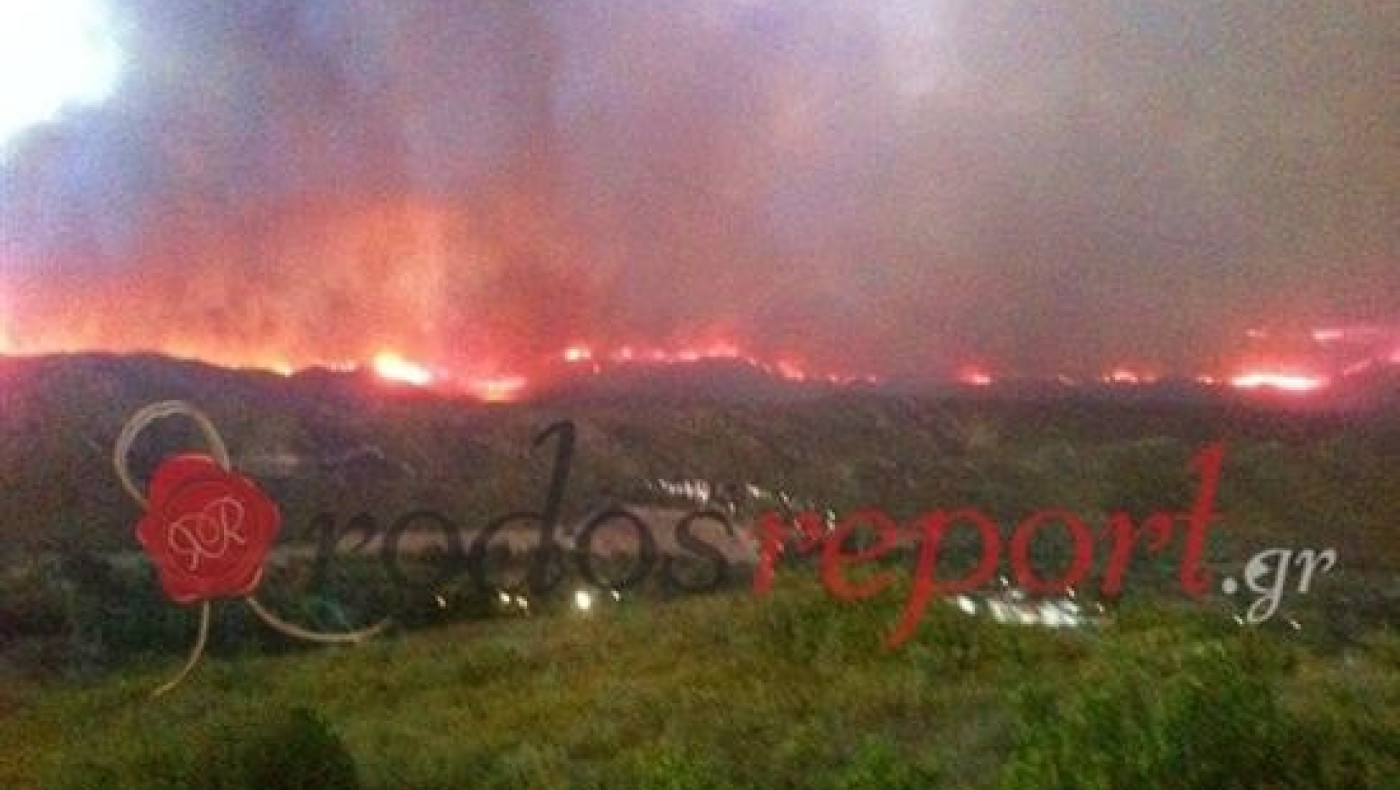 Καίγεται η Ρόδος(pics)