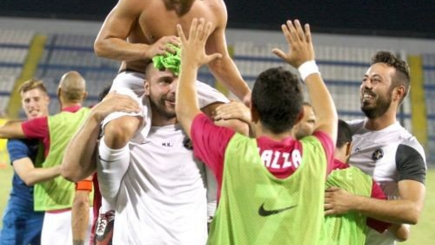 Μπουγέλωμα... on air στον Αστέρα! (video)