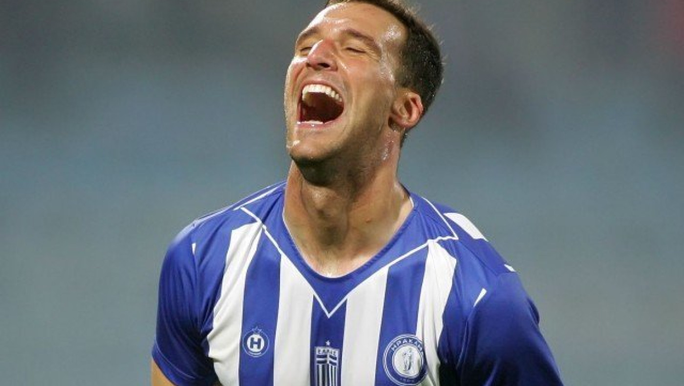 Δεν μπορεί να πάρει μεταγραφή στο εξωτερικό μέσω Ηρακλή;