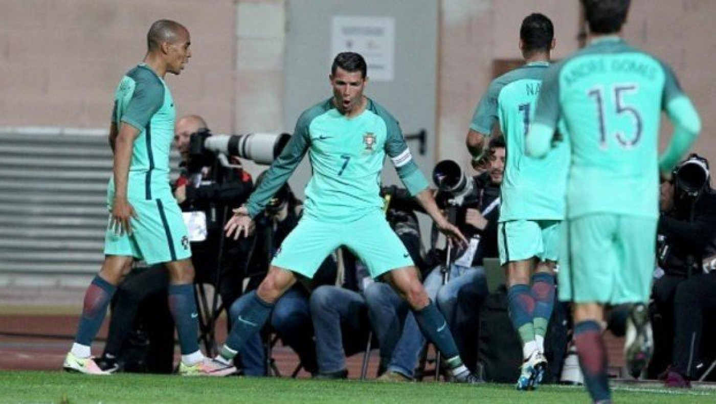 Ματσάρα στην Ιρλανδία, νίκες για Πορτογαλία, Τουρκία και Βοσνία