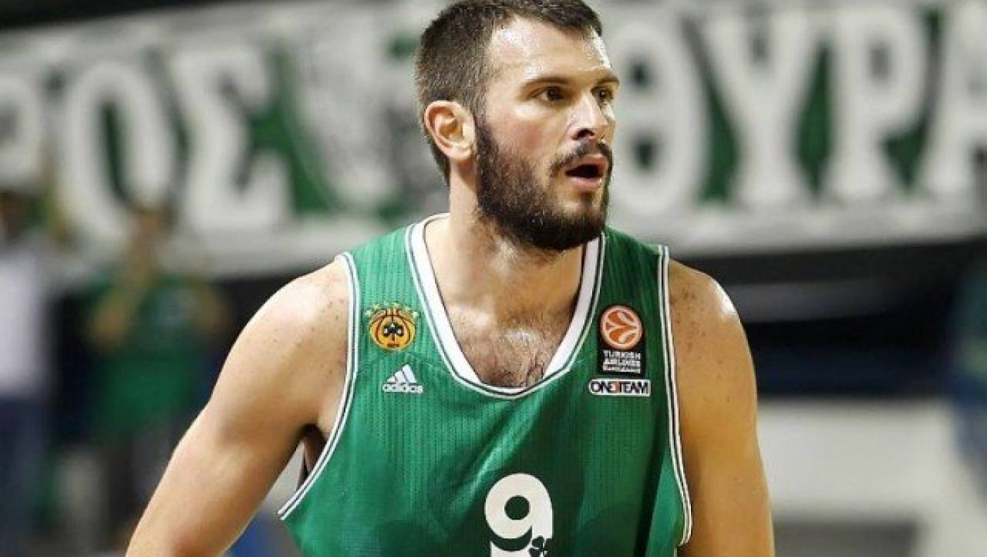 Πήρε τουρκικό διαβατήριο          ο Αντώνης Φώτσης!