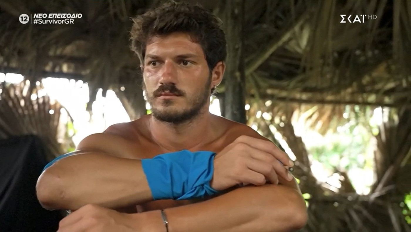 Survivor: Παίκτης πιάστηκε με τσιγάρο στο χέρι