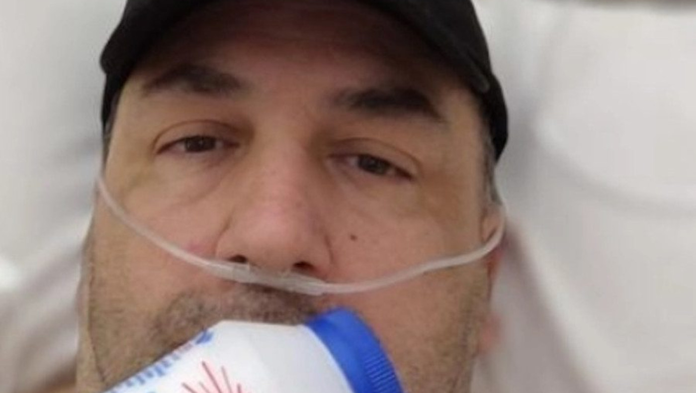 Ποιος είναι ο «Τίγρης» του TikTok που βάζει αλάτι μέχρι και στην... κρέμα (vid)