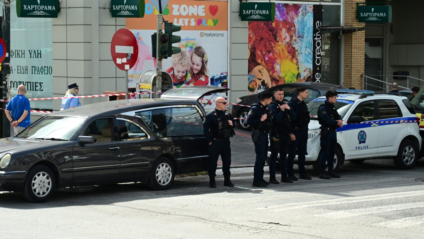 Μενίδι: Καρέ-καρέ οι κινήσεις του γυναικοκτόνου - Ο διάλογος με το θύμα