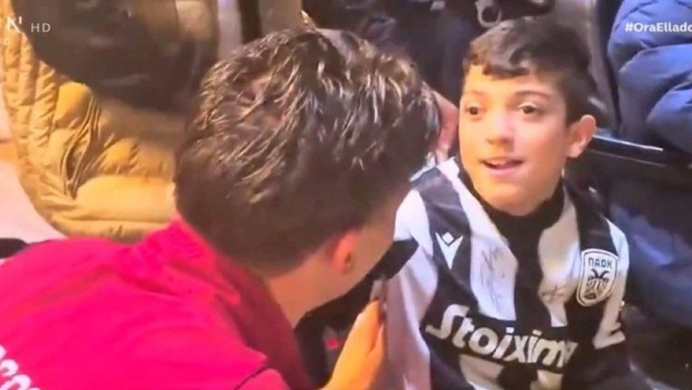 Στον τελικό του Conference League κάλεσε τον μικρό Γιαννάκη ο Ολυμπιακός