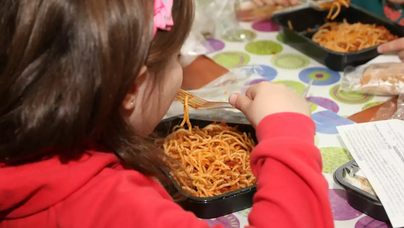 Λαμία: 15 μαθητές έπαθαν τροφική δηλητηρίαση από τα σχολικά γεύματα