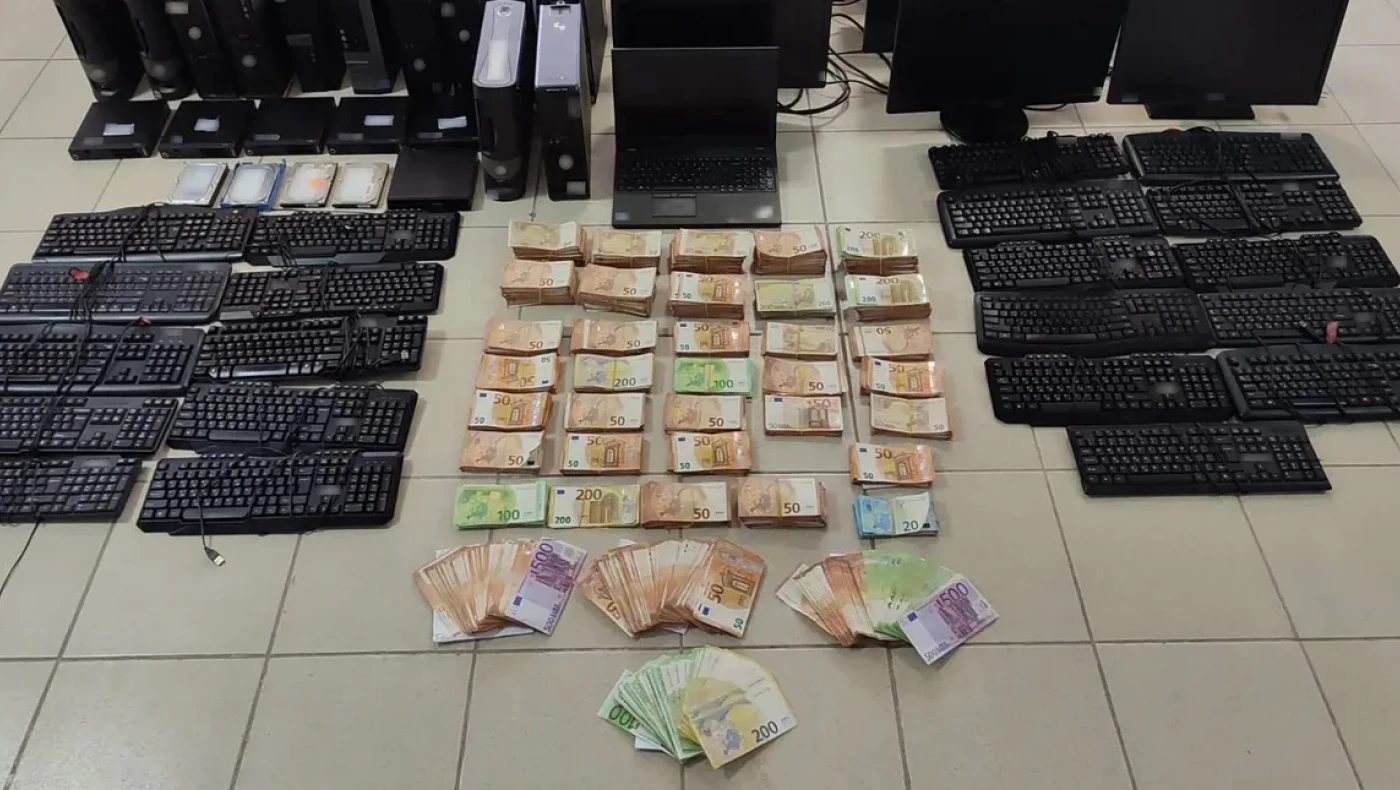 Συλλήψεις στην Κατερίνη: Εξάρθρωση εγκληματικής ομάδας για παράνομο τζόγο σε ίντερνετ-καφέ