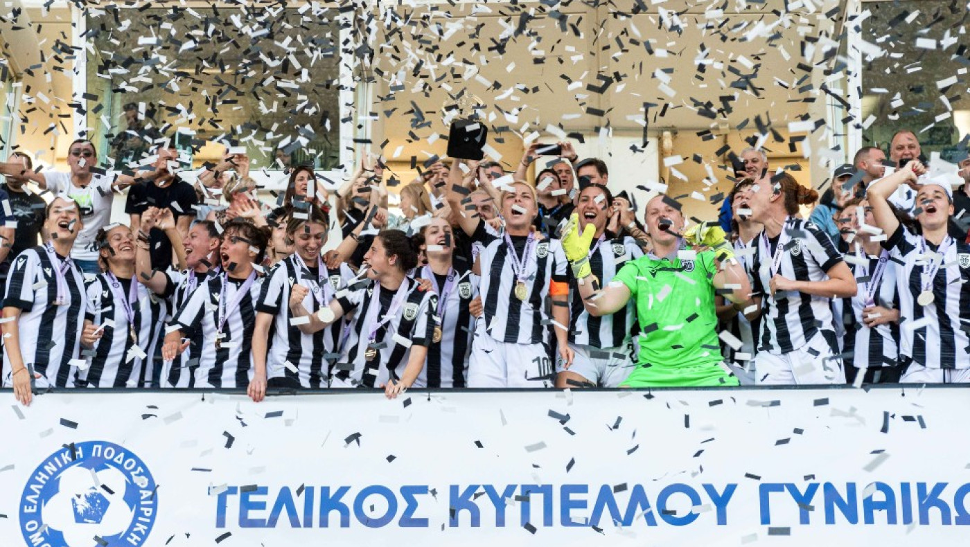 Θεοδωρίδης: «Δικαιούμασταν το τρόπαιο» - Γιαννακά: «Είχα άγχος πριν το πέναλτι»