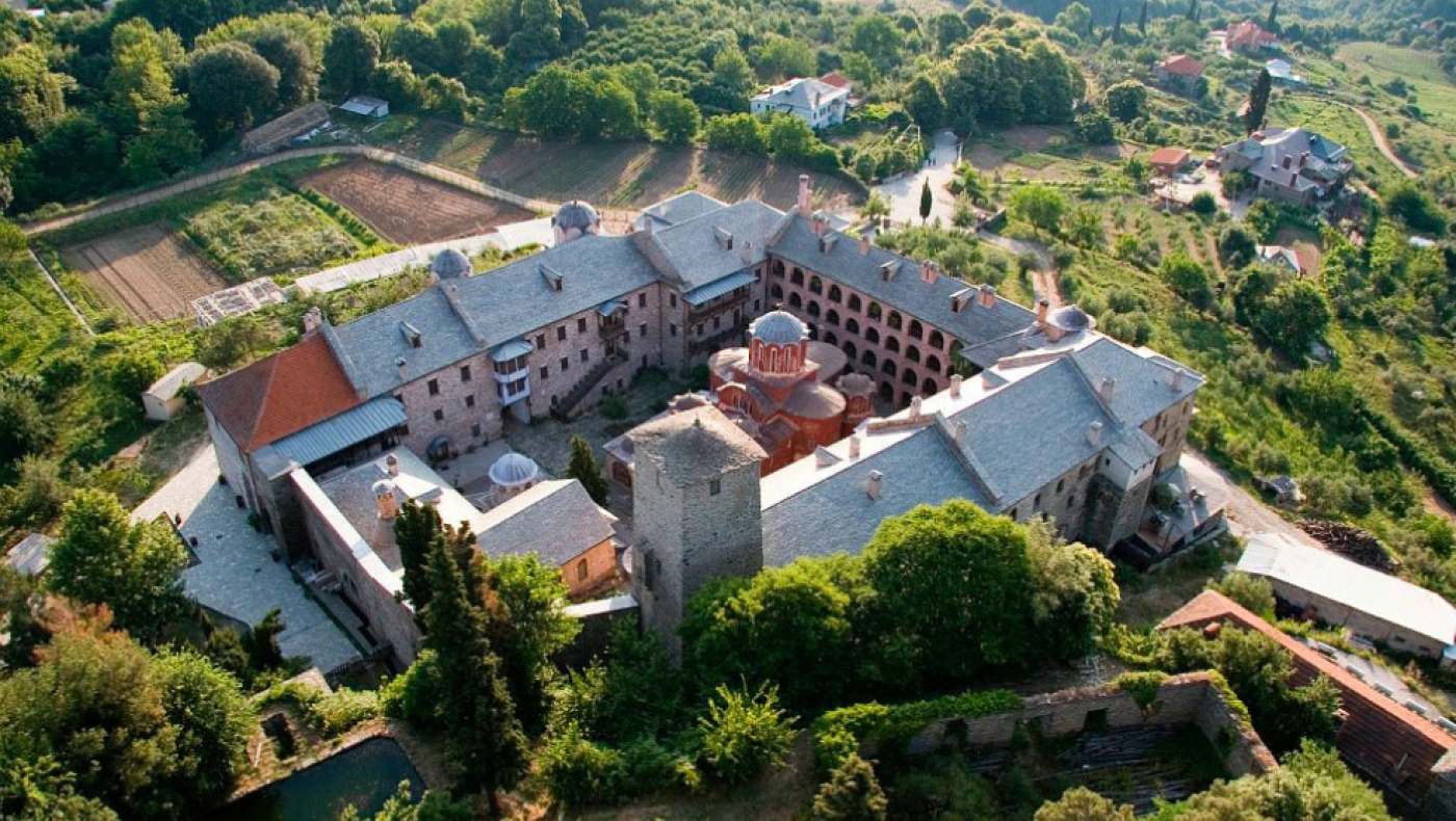 Στο Άγιο Όρος ο Θόδωρος Καρυπίδης - Η καλύβα που μένει