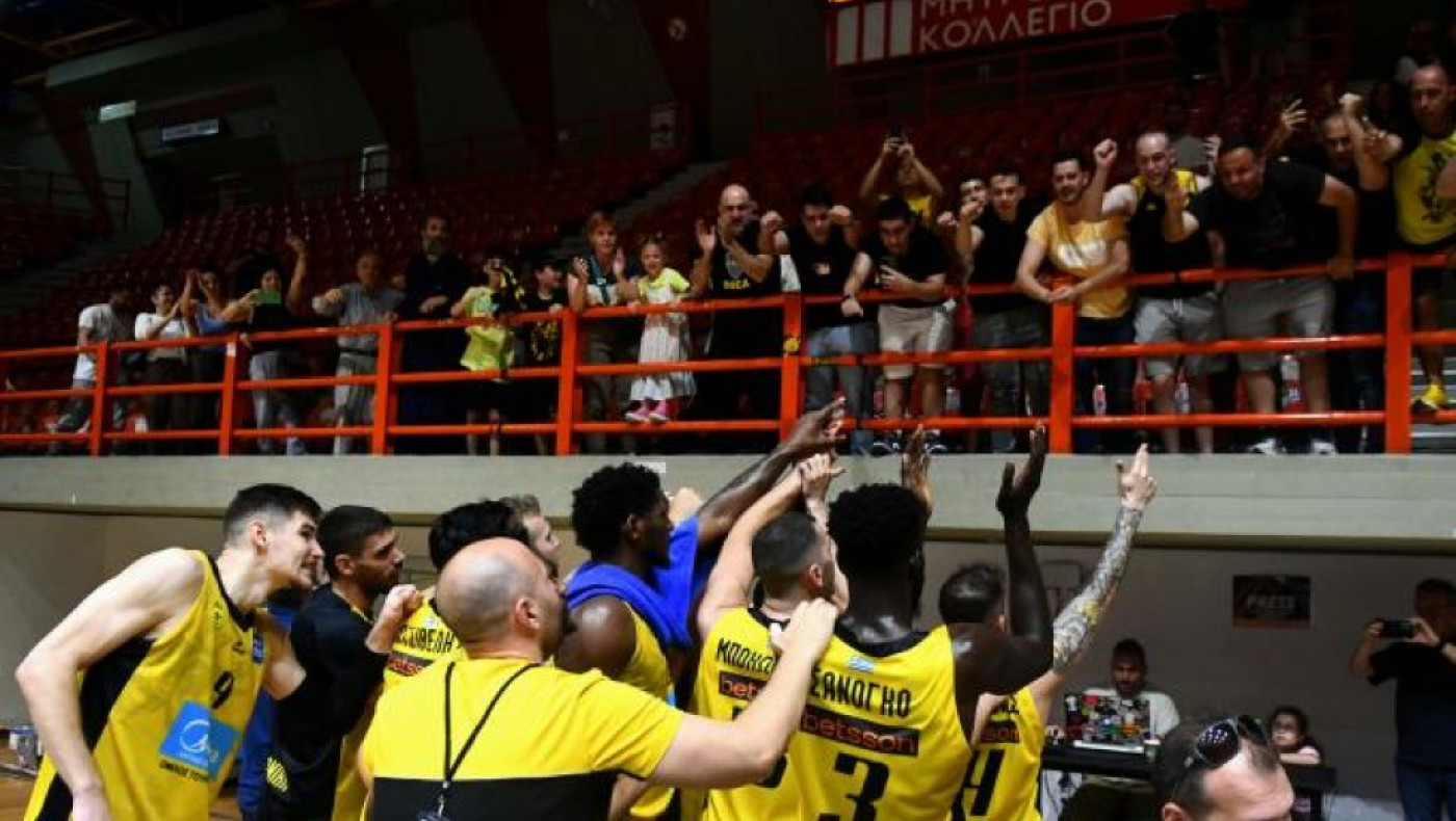 Άρης: Αφιερωμένο στον Χάρελ το διπλό στην Πάτρα (vid)