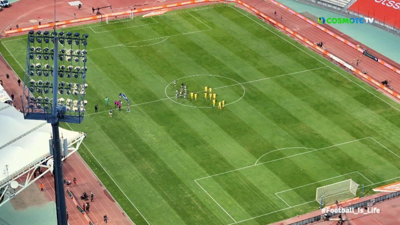 «Γεμίζουν» το άδειο γήπεδο με τις φωνές τους οι οπαδοί του Άρη στο Πανθεσσαλικό