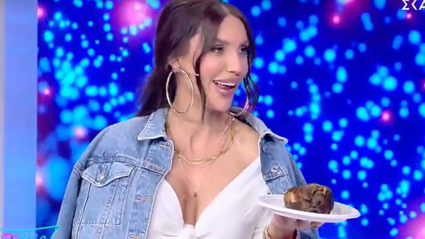 My Style Rocks: Παίκτρια παρέλασε στο πλατό με... γουρουνοπούλα!