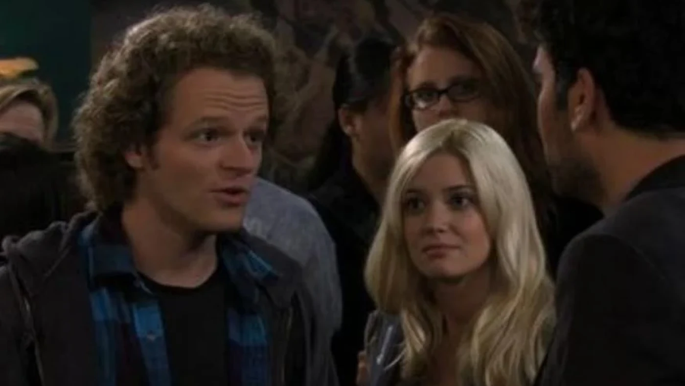 Ηθοποιός του «How I Met Your Mother» μαχαίρωσε 20 φορές την πρώην σύντροφό του