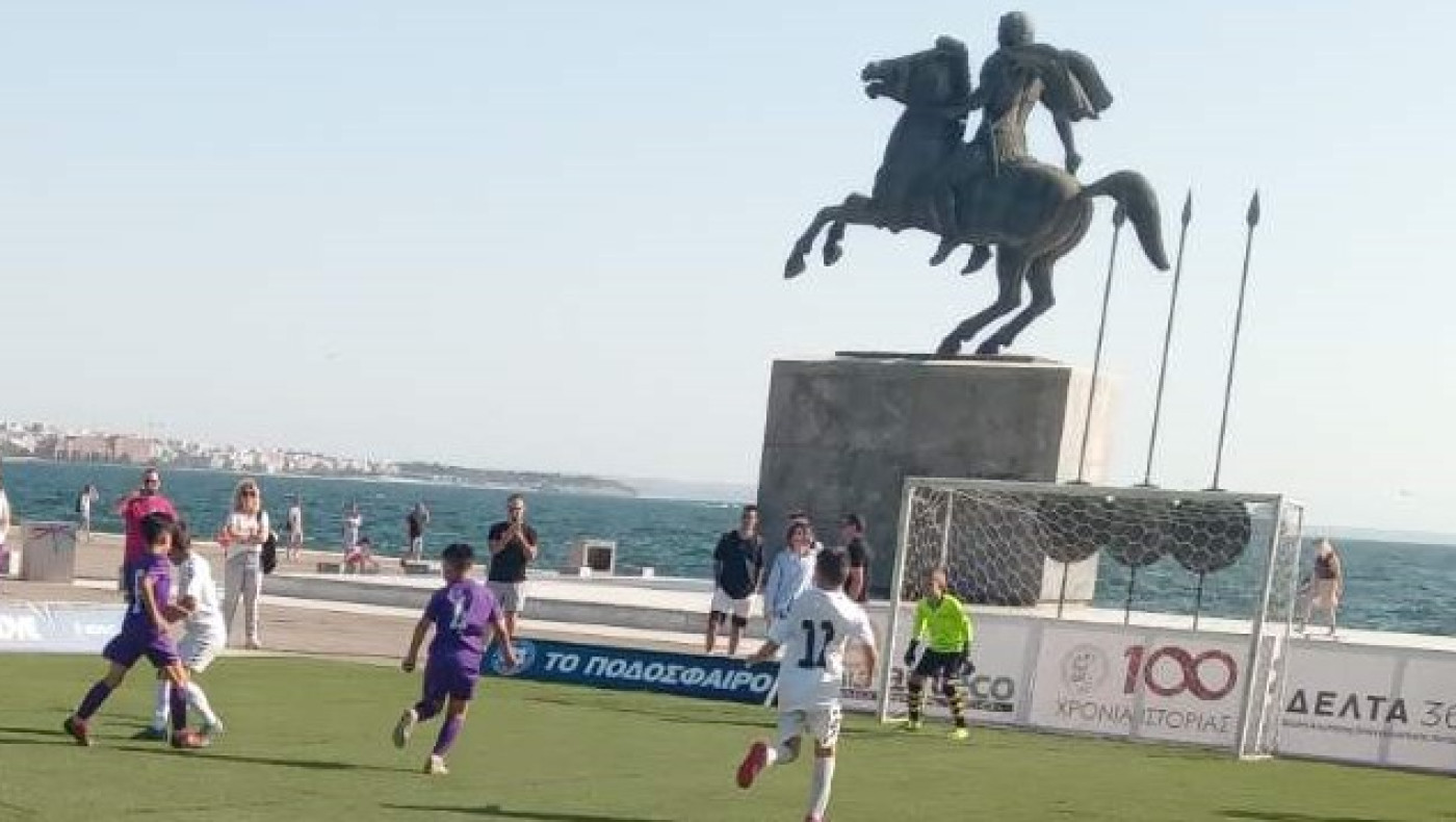 Τουρνουά ποδοσφαίρου στην παραλία