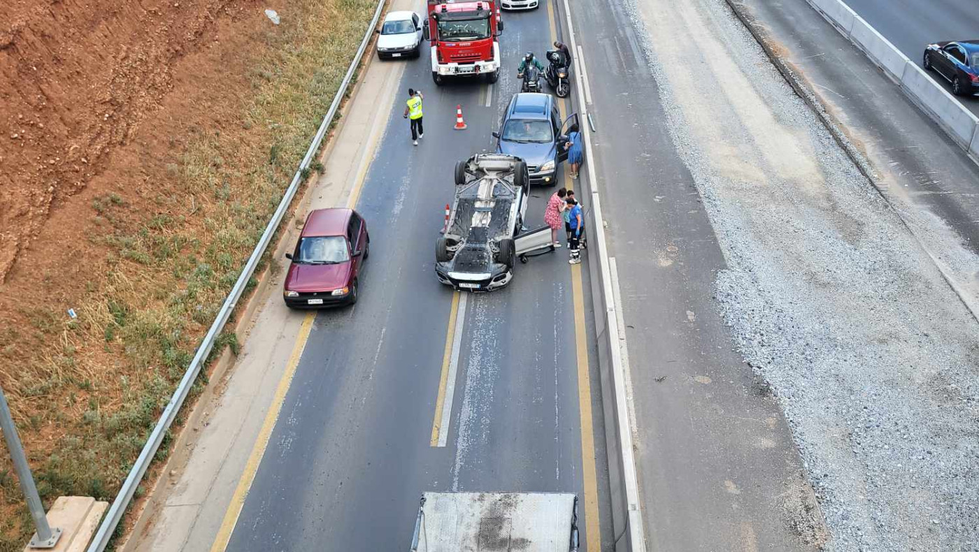 Θεσσαλονίκη: Έφερε... τούμπα όχημα στον Περιφερειακό, αυξημένη η κίνηση