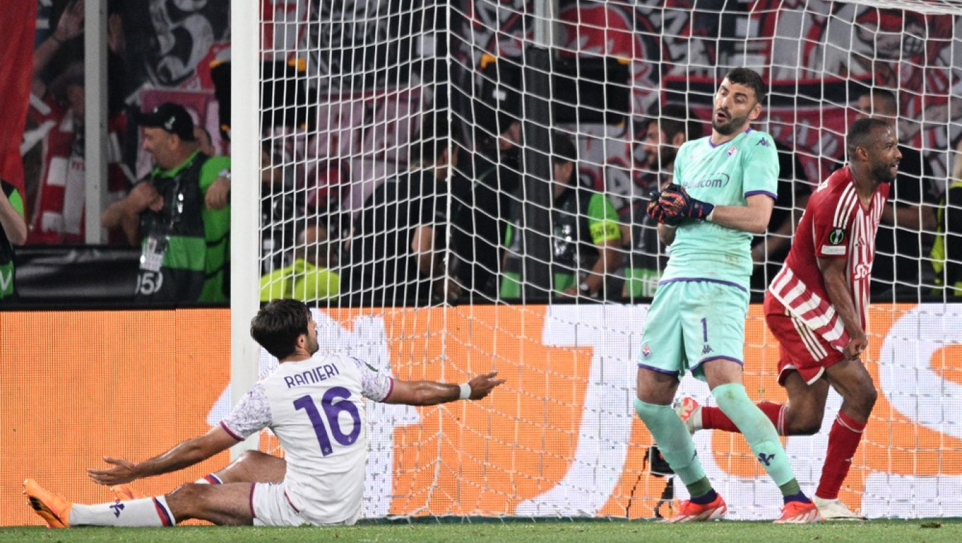 Το ιστορικό γκολ του Ελ Κααμπί που χαρίζει στον Ολυμπιακό το Conference League (vid)