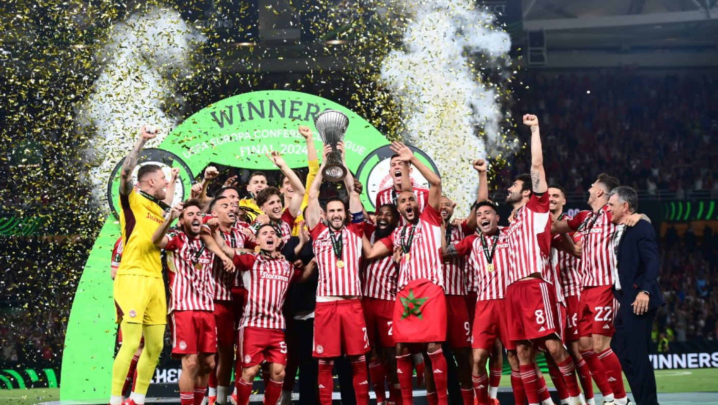 Η περιοδεία των ευρωπαϊκών τροπαίων του Ολυμπιακού φτάνει Λονδίνο