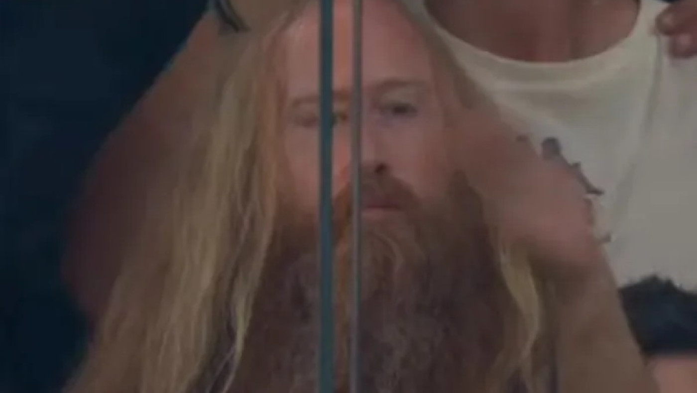 Ο οπαδός στην OPAP Arena από το... παρελθόν που κέρδισε το Twitter!