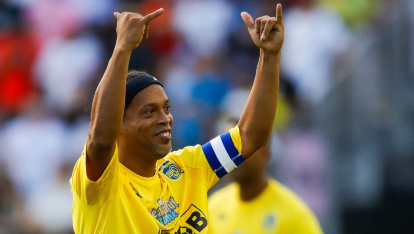 Με επικό στυλ στο «Γουέμπλεϊ» ο Ροναλντίνιο!