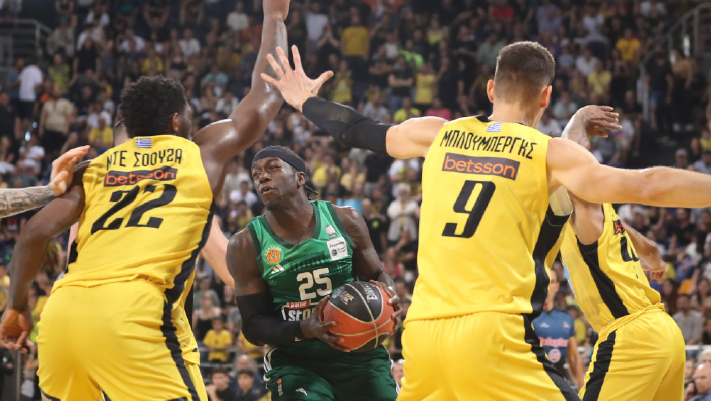 Ήττα και αποκλεισμός για τον Άρη, σε επεισοδιακό ντέρμπι με τον Παναθηναϊκό