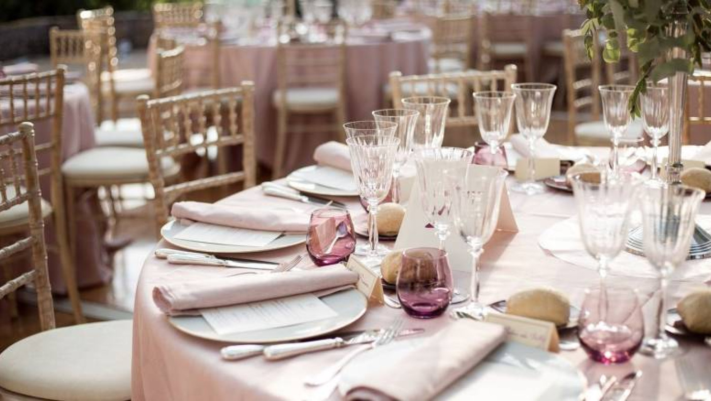 Παιανία: Μαζική τροφική δηλητηρίαση σε γάμο-50 κρούσματα γαστρεντερίτιδας