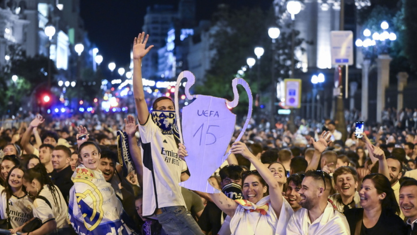 Champions League: Ολονύχτιο «πάρτι» στη Μαδρίτη για το 15ο της Ρεάλ (vids)