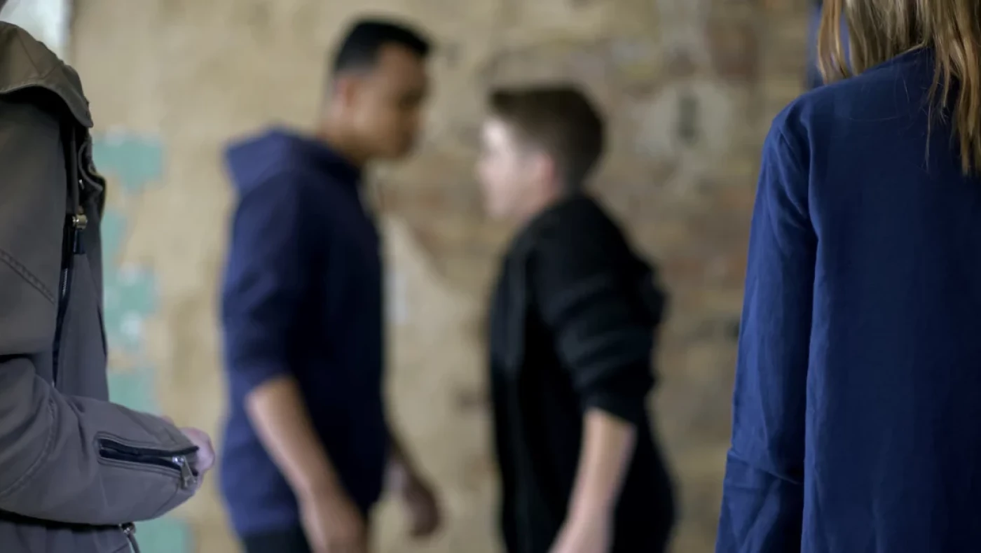 Θεσσαλονίκη-Νέα κρούσματα βίας ανηλίκων: Θύματα μία 13χρονη και μία μητέρα μαθητή