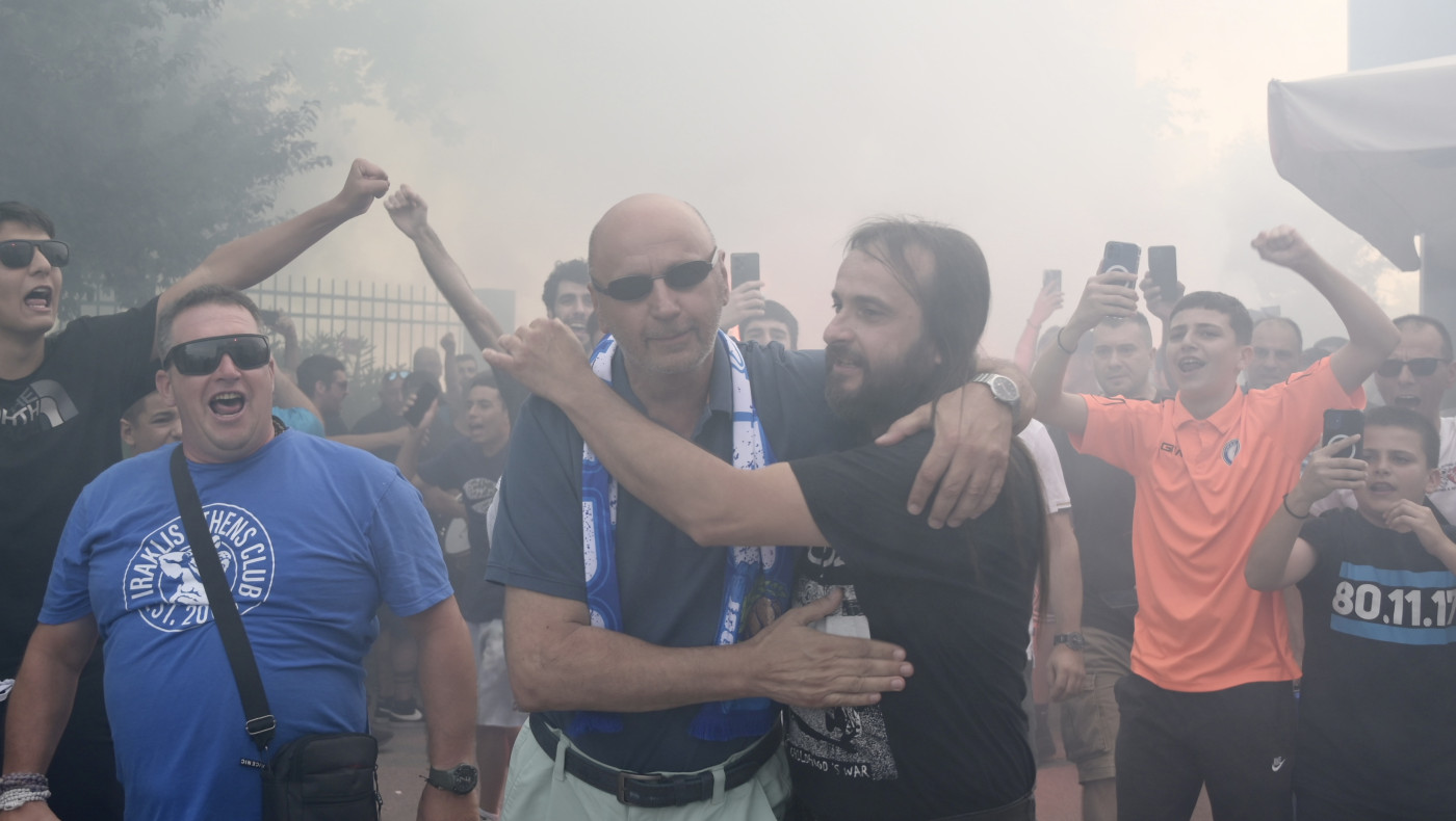 Αποθέωση για τον Μονεμβασιώτη στα γραφεία του ΓΣ Ηρακλής