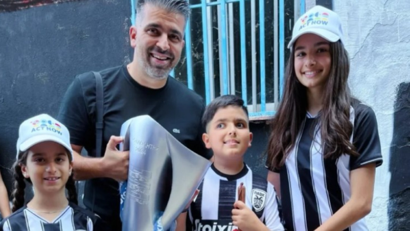 ΠΑΟΚ: Ο Λέανδρος αγκάλιασε την κούπα του πρωταθλήματος (vid)