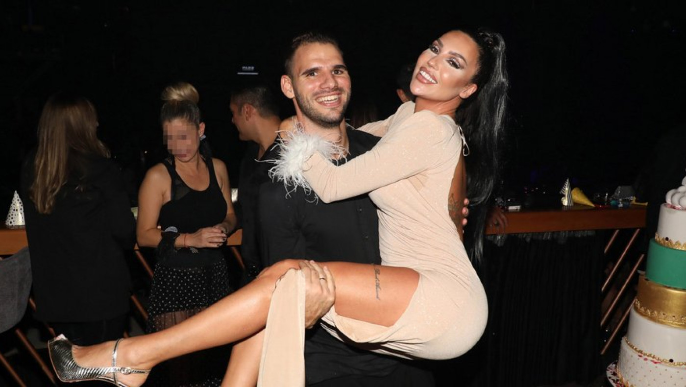 Θεοδωροπούλου για Ταχτσίδη: «Εγώ είμαι με τα παιδιά μου, ο κύριος δεν είναι» (vid)