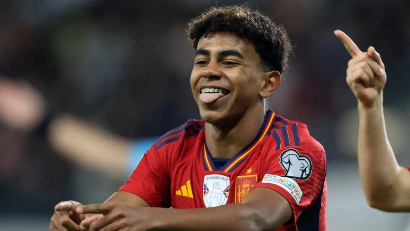 «Δεν γίνεται να είσαι τόσο καλός στα 16»: Όλοι παραμιλούν με το... σόου του Γιαμάλ