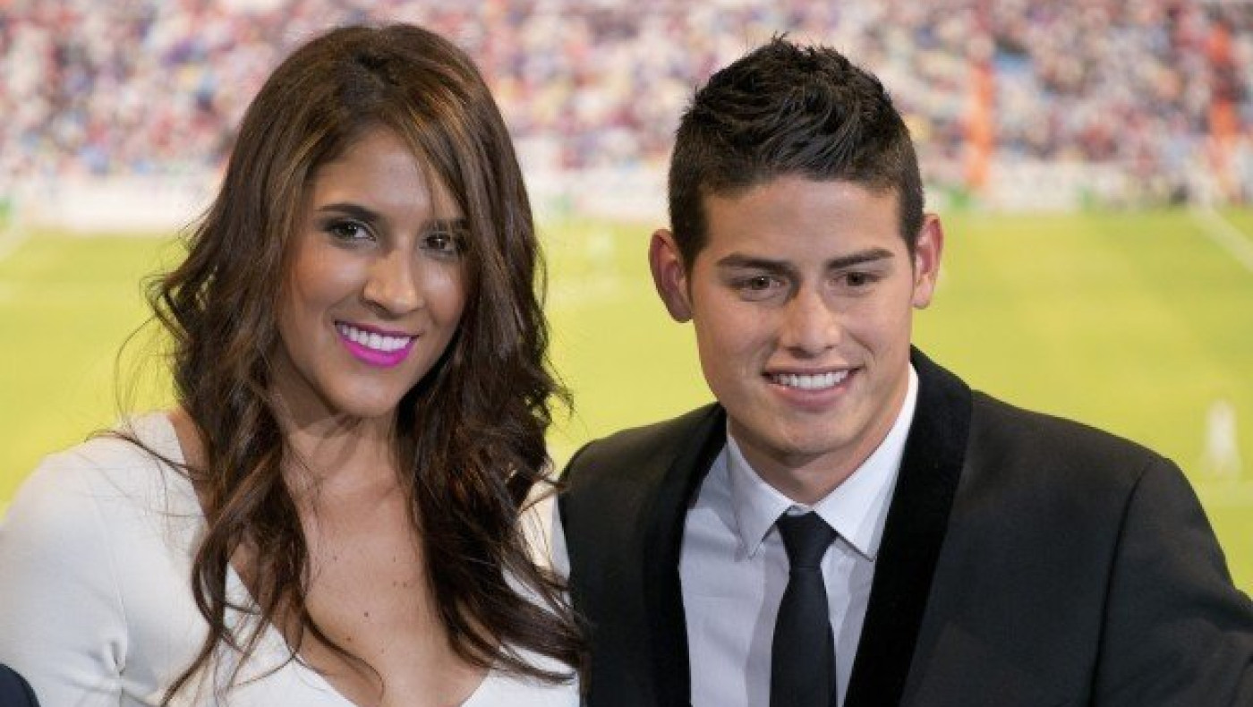 Οπαδοί σε Χάμες: «Αυτή φταίει που δεν τρέχεις μ@λ@κ@!» (pics)