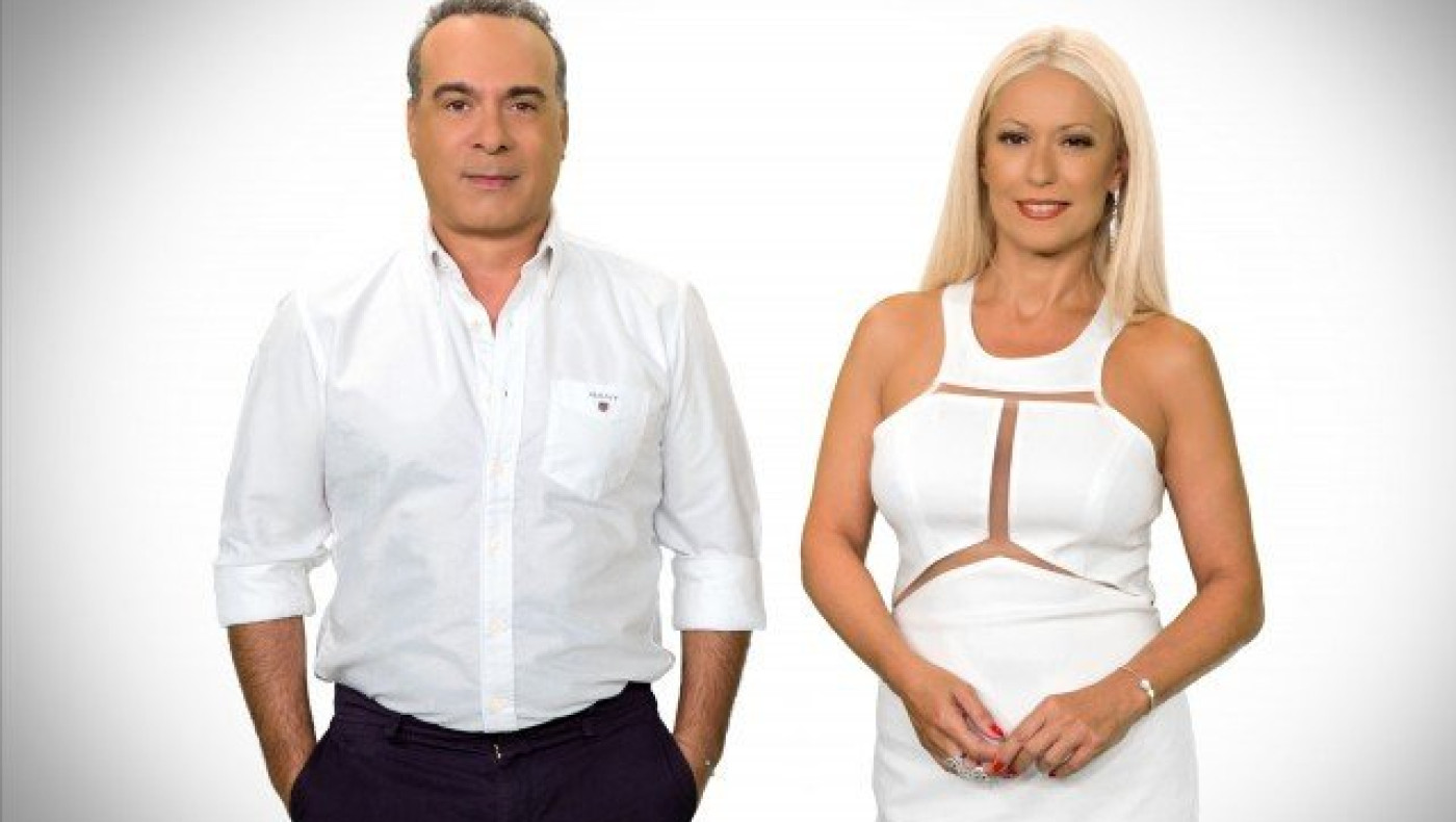 Ο Σεργουλόπουλος χούφτωσε την Μπακοδήμου on air! (ΒΙΝΤΕΟ)