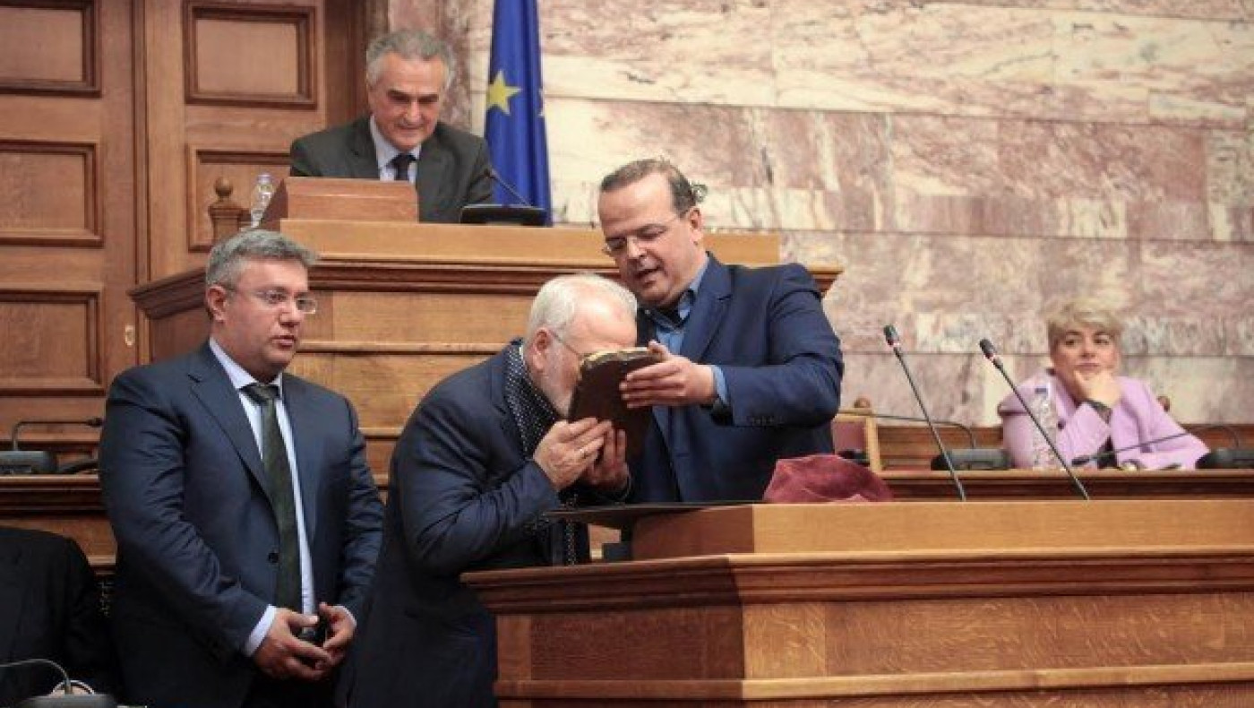 Γι' αυτό το λόγο συγκινήθηκε στη Βουλή ο Ιβάν Σαββίδης (PICS)