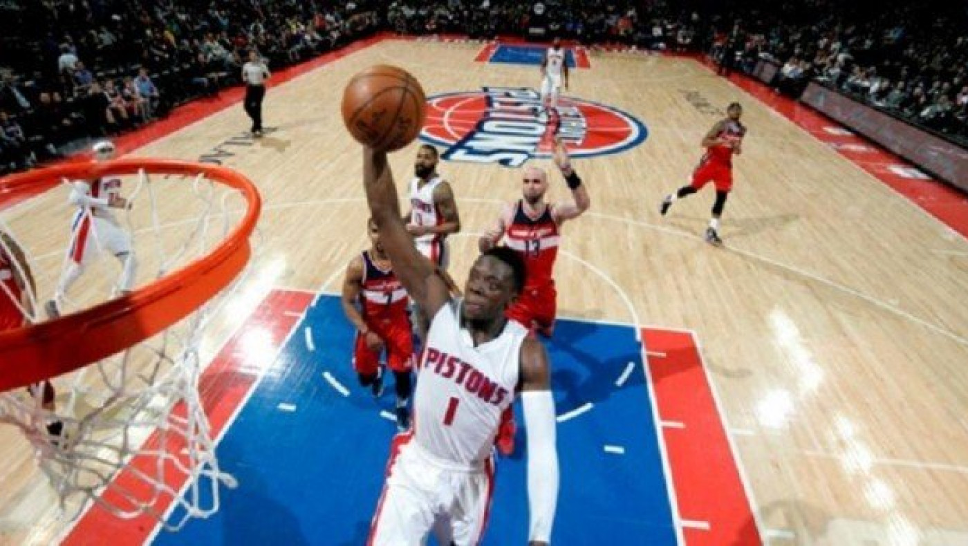 Στα πλέι οφ οι Πίστονς, εξαιρετικός ο Αντετοκούνμπο (videos)